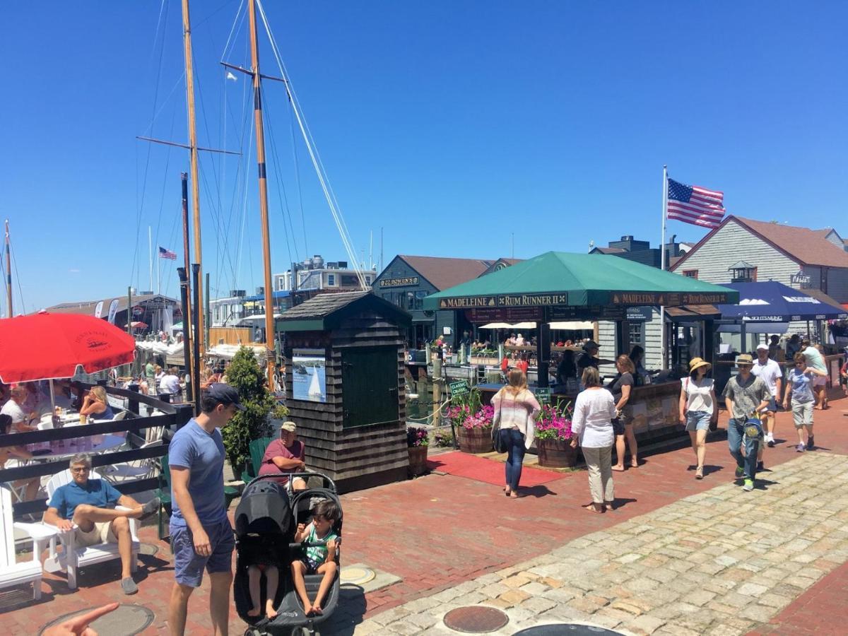 Harborside Inn Newport Tower Eksteriør billede